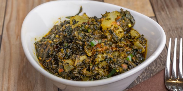 Saag Aloo