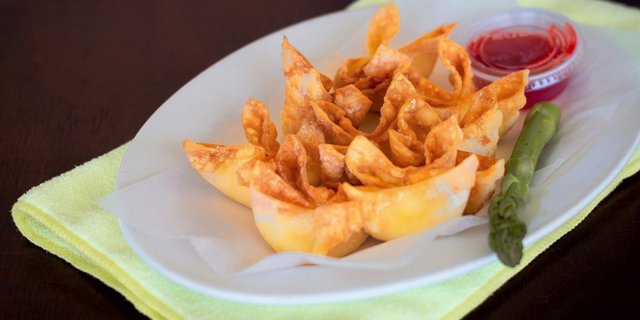 Fried Cream Cheese Wonton Tray