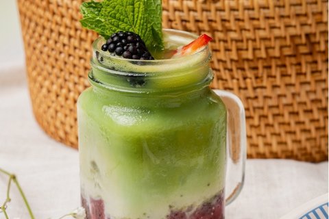 Wild Berry Matcha Latte
