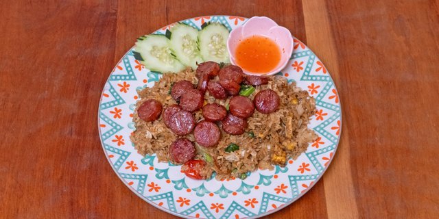 Khao Pad “ Kun Chiang”