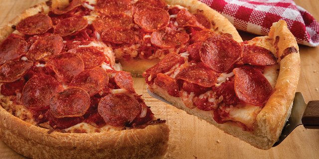 Pepperoni Deep Dish Pizza