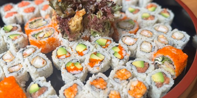 Chef's Choice Makimono Platter
