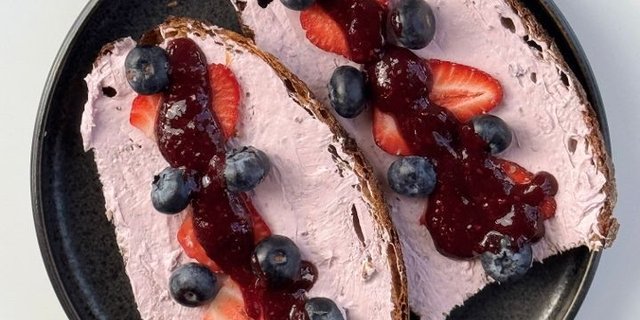 Mixed Berry Toast