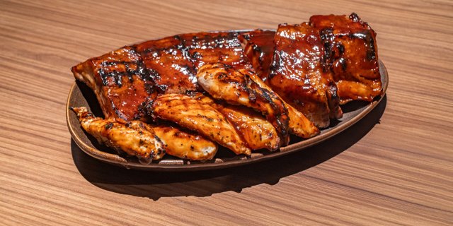 BBQ Chicken & Ribs Party Platter