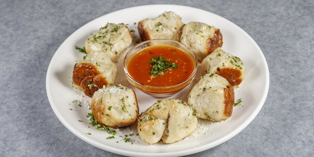 Garlic Knots