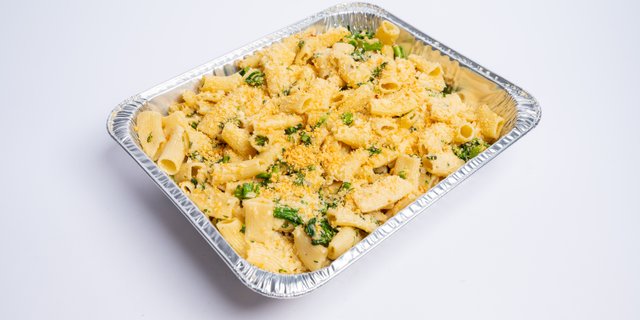 Broccoli & Herb Pasta for 5
