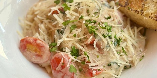 Individual Pasta Alfredo
