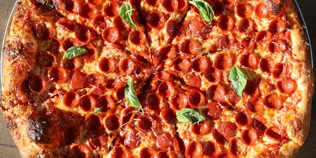Ultimate Pepperoni Pizza