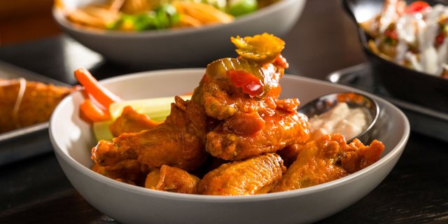 Classic Bone-In Wings