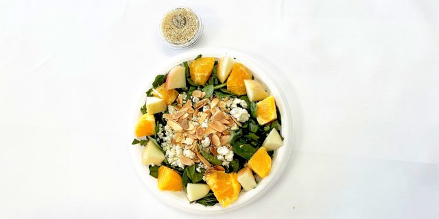 Individual Spinach Gorgonzola Salad