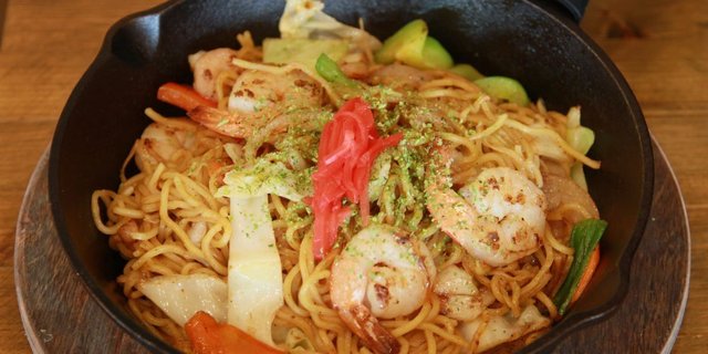 Chicken Yakisoba