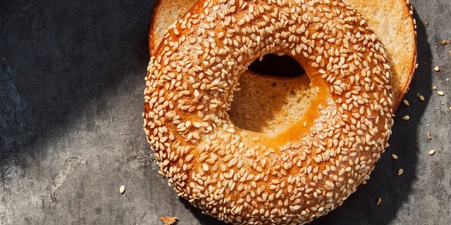 Sesame Bagel Boxed Breakfast