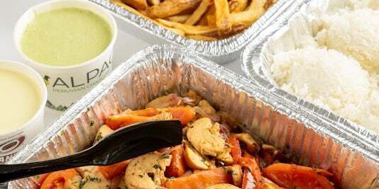 Pollo Saltado