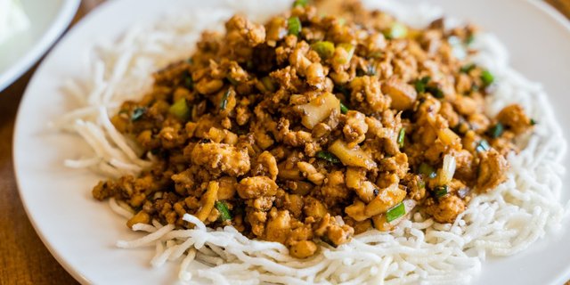 Chicken Lettuce Wraps