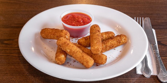 Mozzarella Sticks