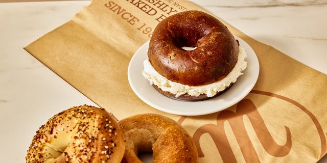 Bagel & Cream Cheese Box