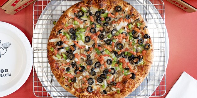 Veggie - Hand Tossed Round Pizza