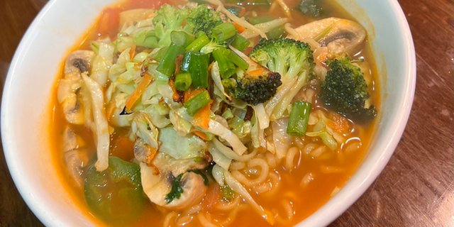 Spicy Ramen Noodle Soup
