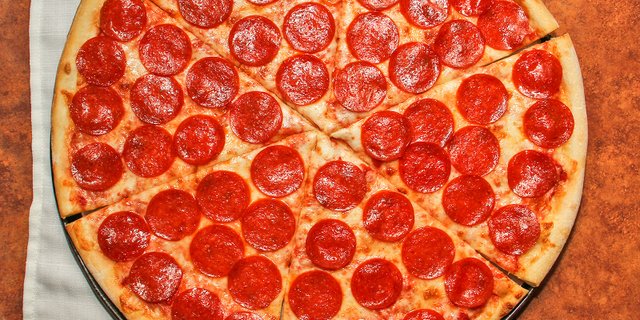 Pepperoni 17” Pizza
