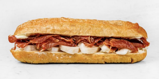 "La Reina" Cured Pork Loin & Brie Sandwich Box