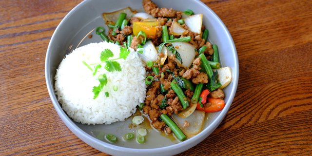 Sweet Basil Chili Bomb
