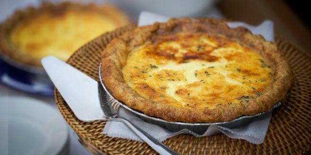Cheese Quiche (Large)
