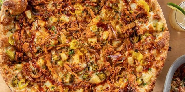 Spicy Hawaiian 10" Pizza