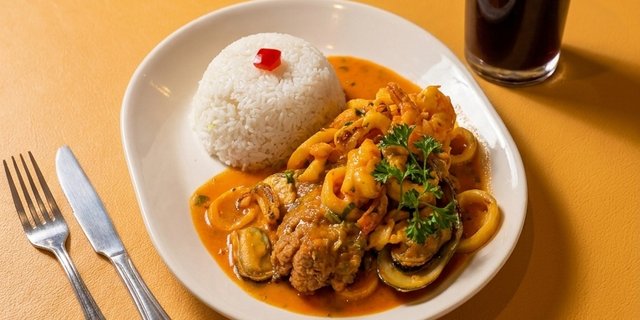 Pescado A Lo Macho (Bass)