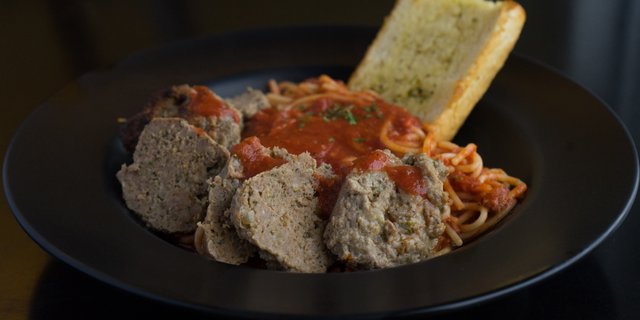 Spaghetti & Meatballs Tray