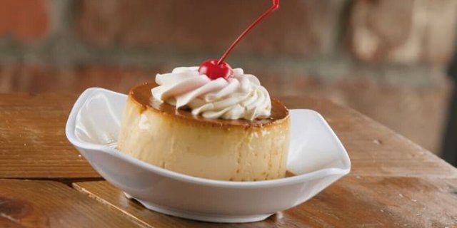 Flan Napolitano
