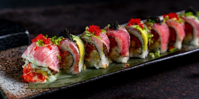 Tuna Amazing Roll