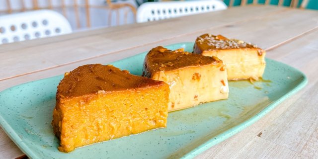 Individual Coconut Flan