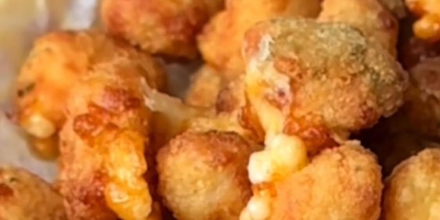 Garlic Cheese Curds Tray
