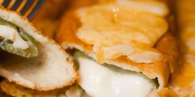 Chile Rellenos w/ Green Chile