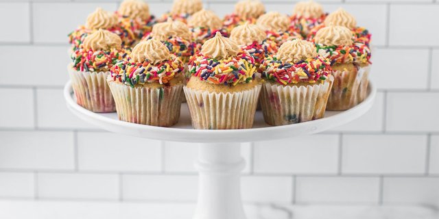 Funfetti Cupcakes