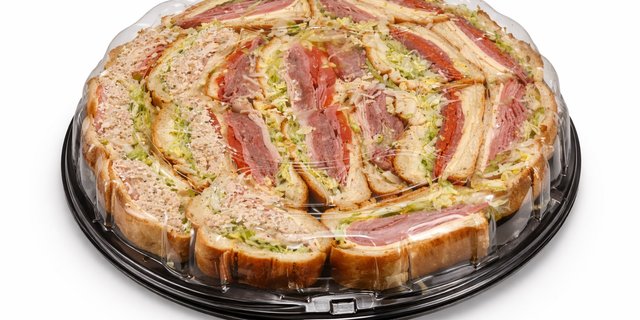 The Deli Classics Tray