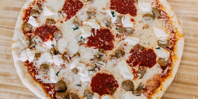 Stuffed Meat Pizza