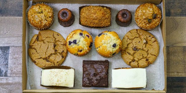 Baked Good Tray