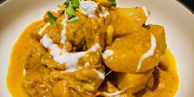 Chicken Mussaman Curry