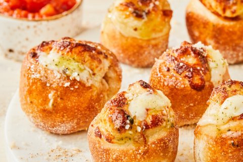 Garlic Vocelli Rolls Tray