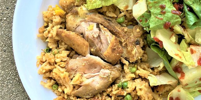 Arroz con Pollo
