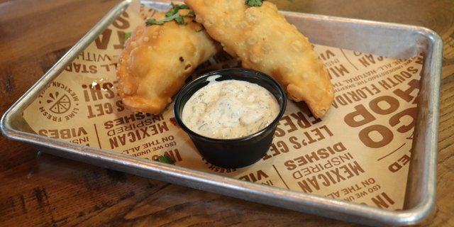Beef Empanadas Box w/ Chips & Salsa