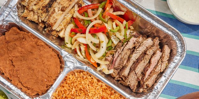 The Big Daddio Fajita Bar w/ Beef & Chicken