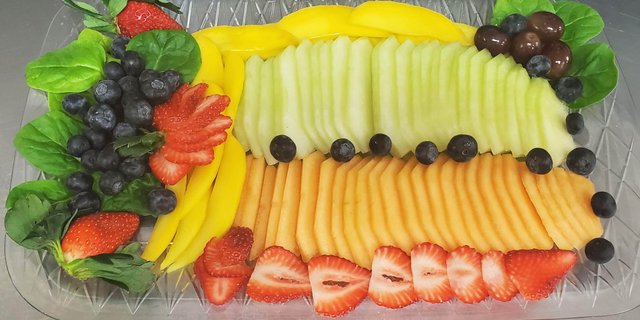 Fresh Fruit & Berries