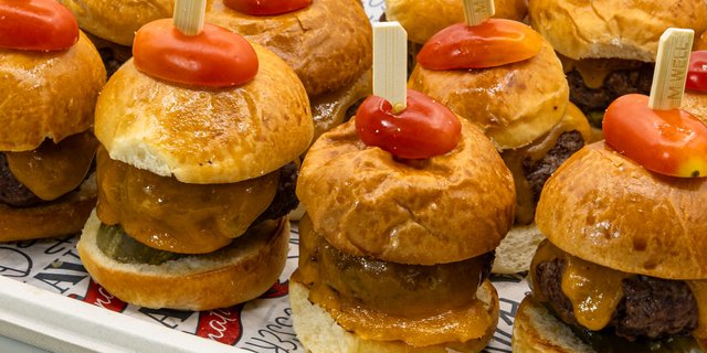 Cheeseburger Sliders