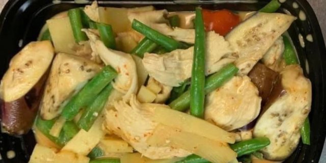 Red Curry Entree
