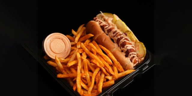 Nashville Chicken Sandwich Plate