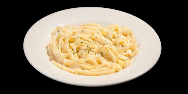 Fettuccine Alfredo