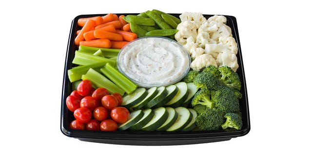Premium Vegetable Tray w/ Dip