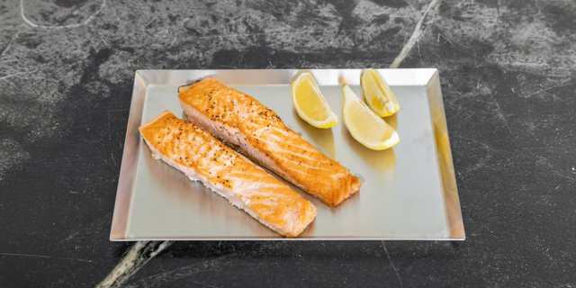 Atlantic Salmon (1/2 Tray)